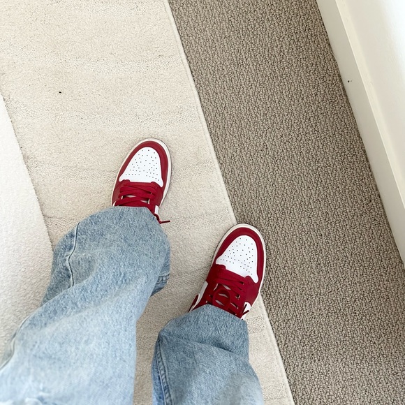 nike | air jordan 1 retro high OG - Picture 2 of 8